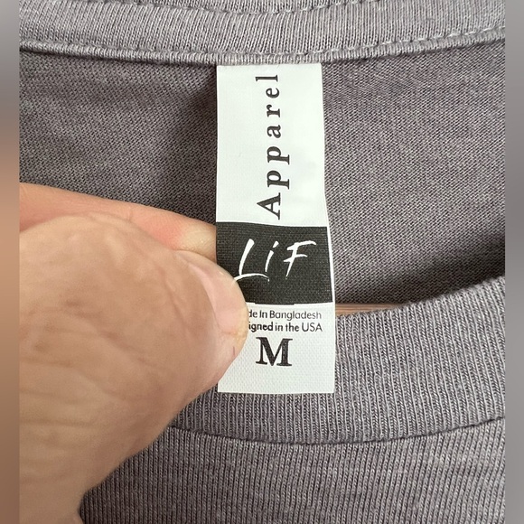 Size medium long sleeve Seek First The Kingdom of God Tee.  Like new - Picture 4 of 4